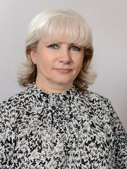 Лютикова Алла Владимировна.